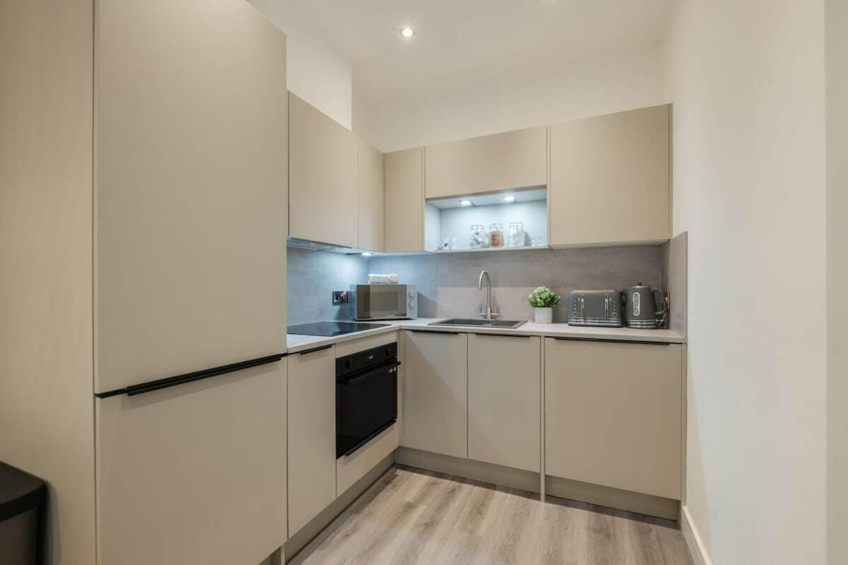 Hull City Centre Converted Brewery Apartment 4 킹스턴어폰헐 외부 사진