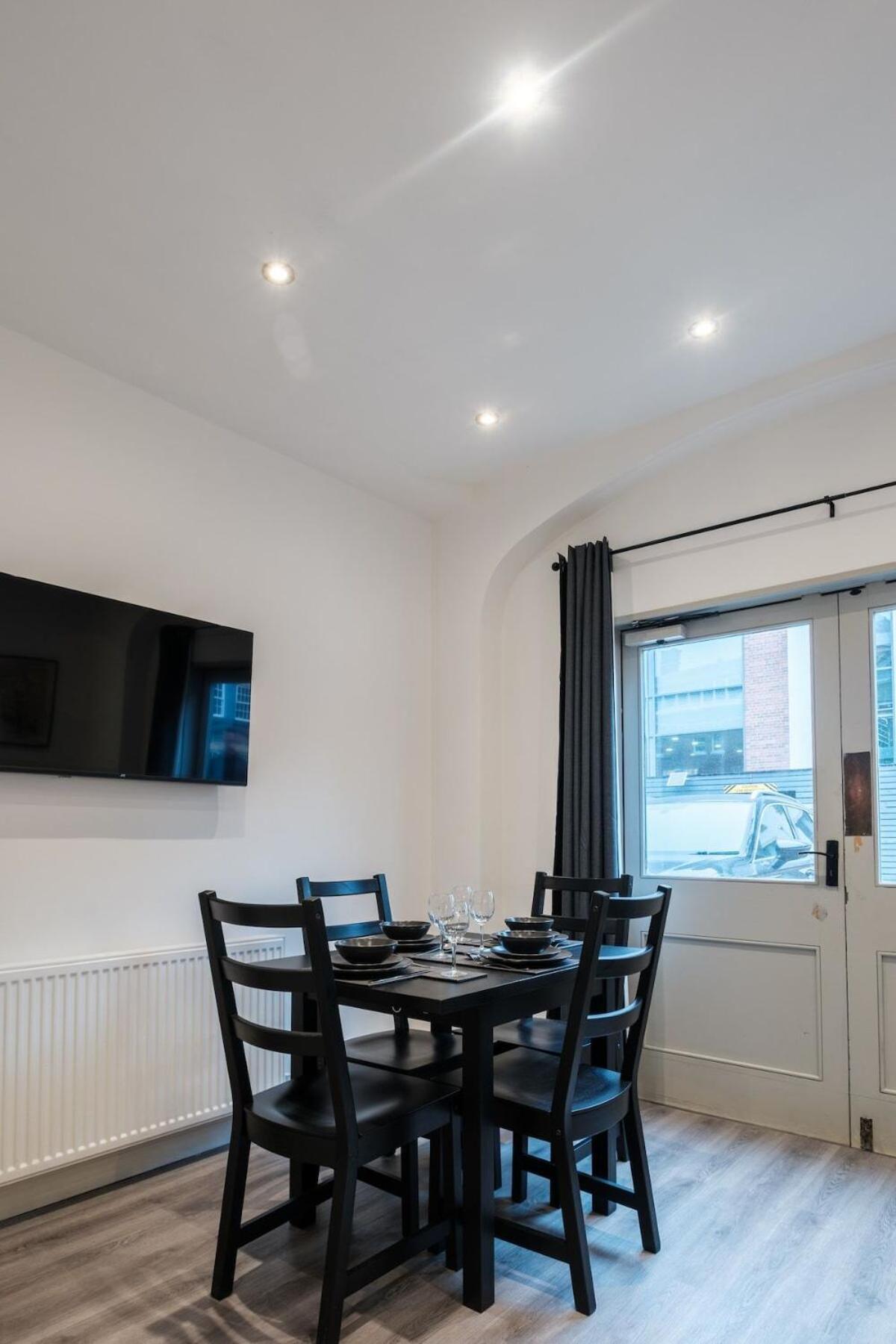 Hull City Centre Converted Brewery Apartment 4 킹스턴어폰헐 외부 사진